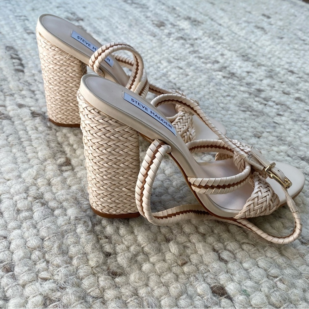 Steve Madden NWT Malou Braided Wrap Block Heel Sandals in Cream, Size 9 - Picture 6 of 9